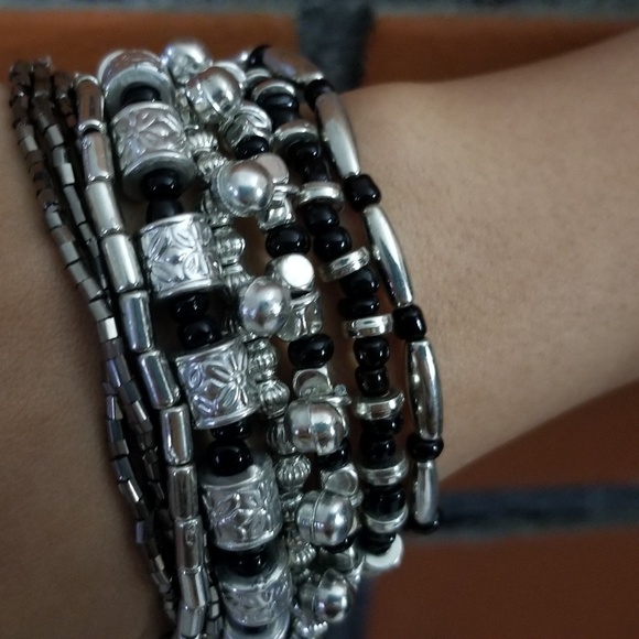 Multi strand bracelet - Picture 3 of 3